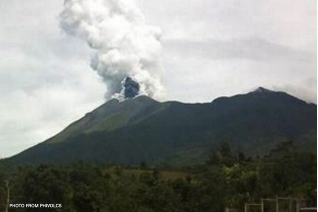 Kanlaon Volcano Nag Aalburuto Journalnews 7555