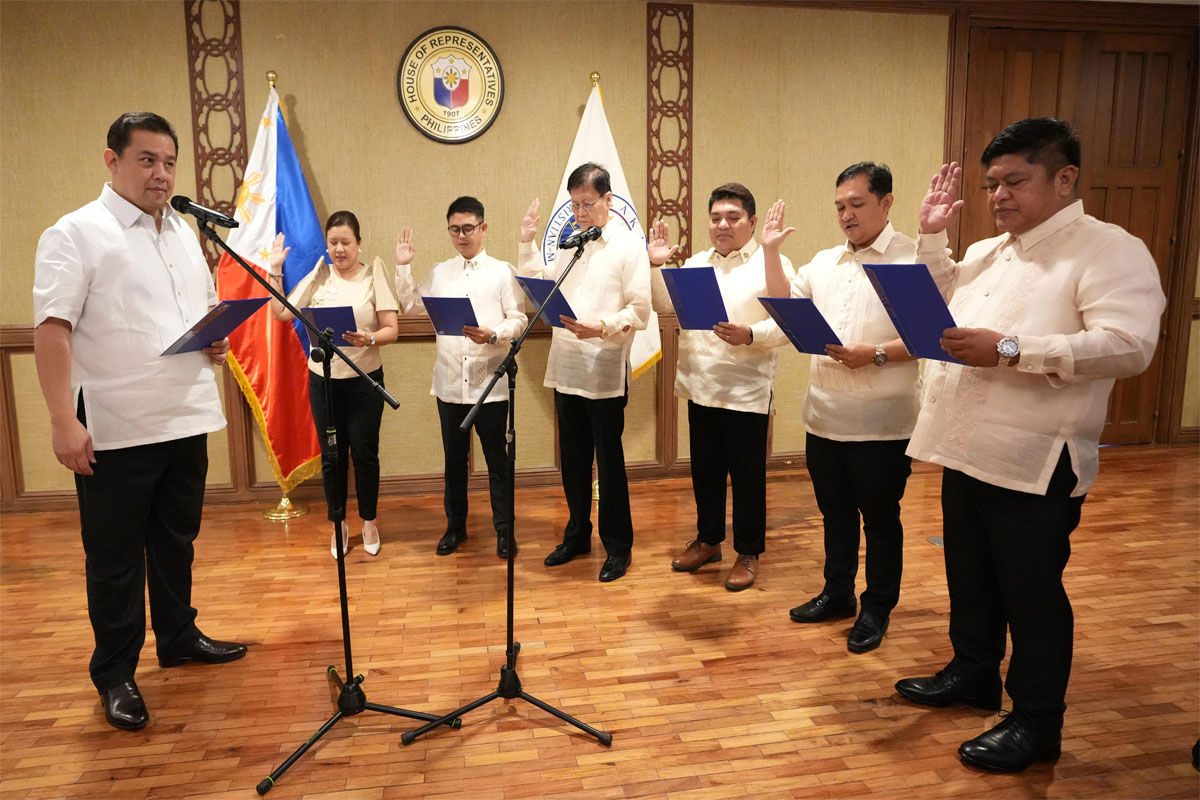 New Lakas Cmd Members Take Oath Journalnews 1786